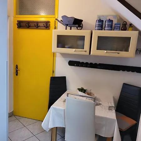 Sonja Apartment *